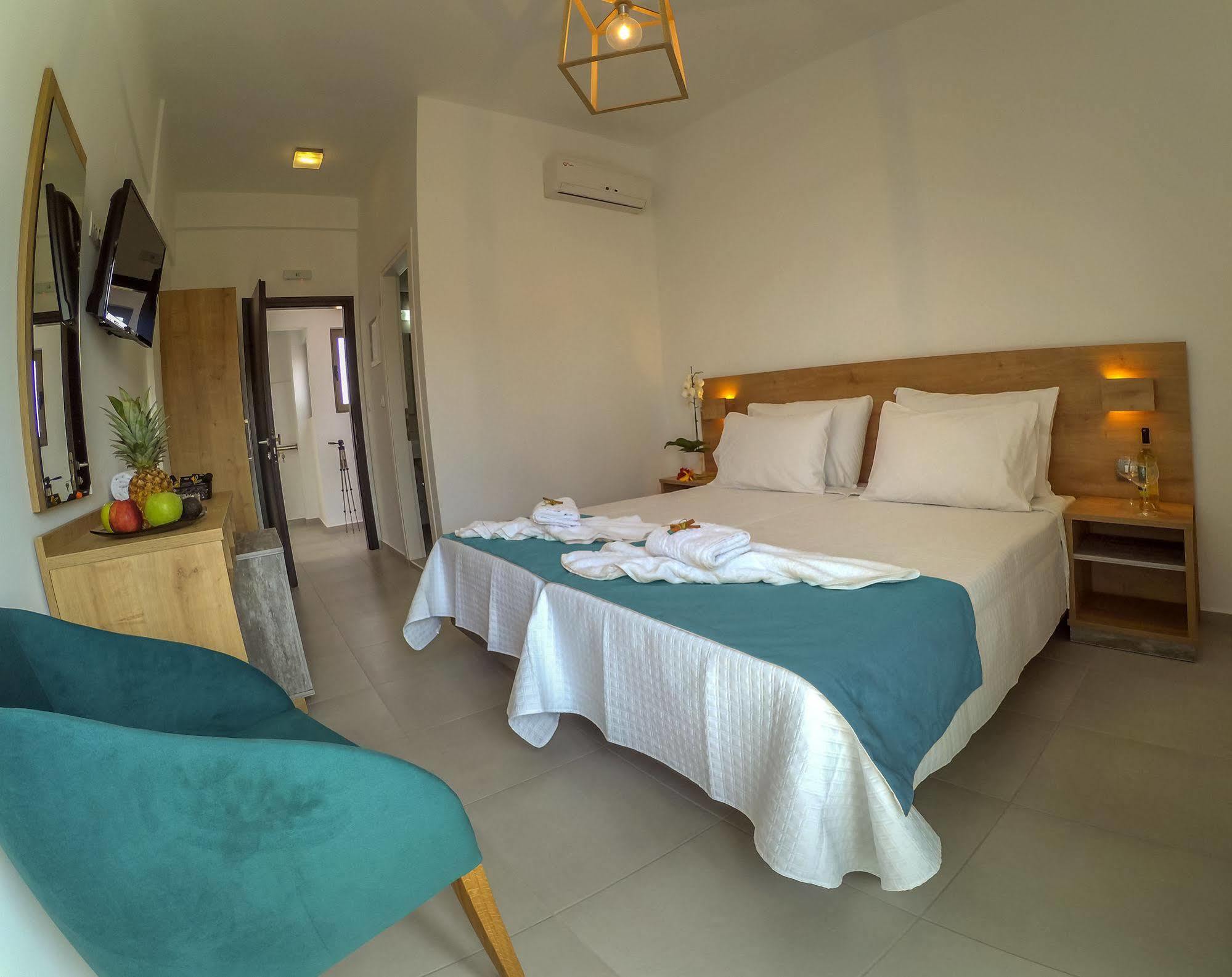 Castell Hotel Kissamos Luaran gambar