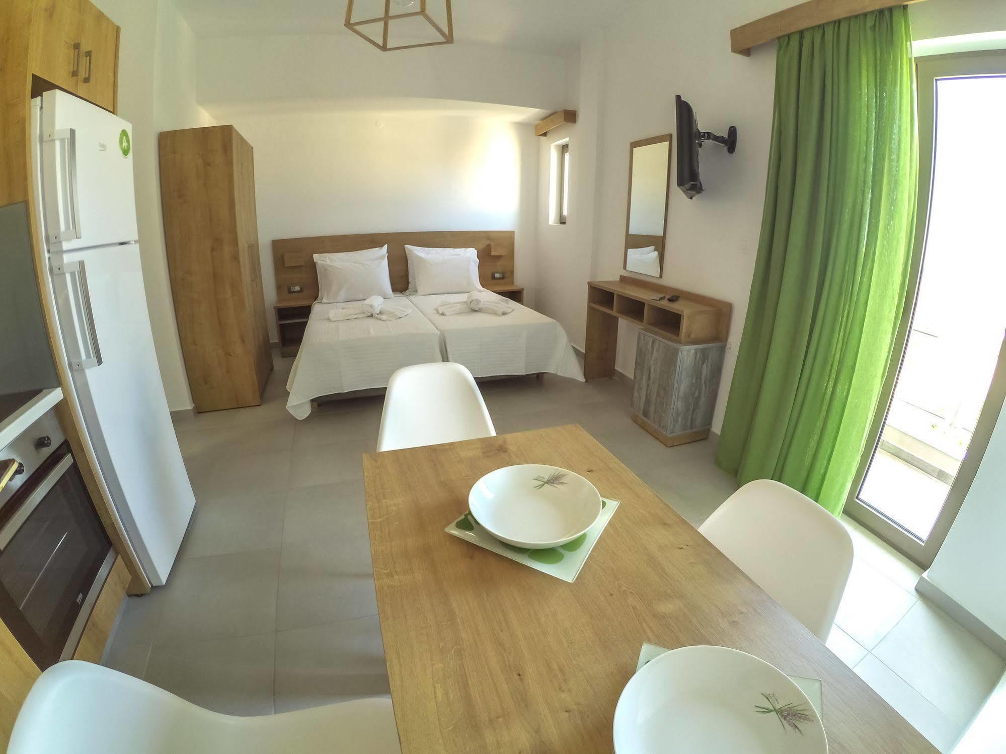 Castell Hotel Kissamos Luaran gambar